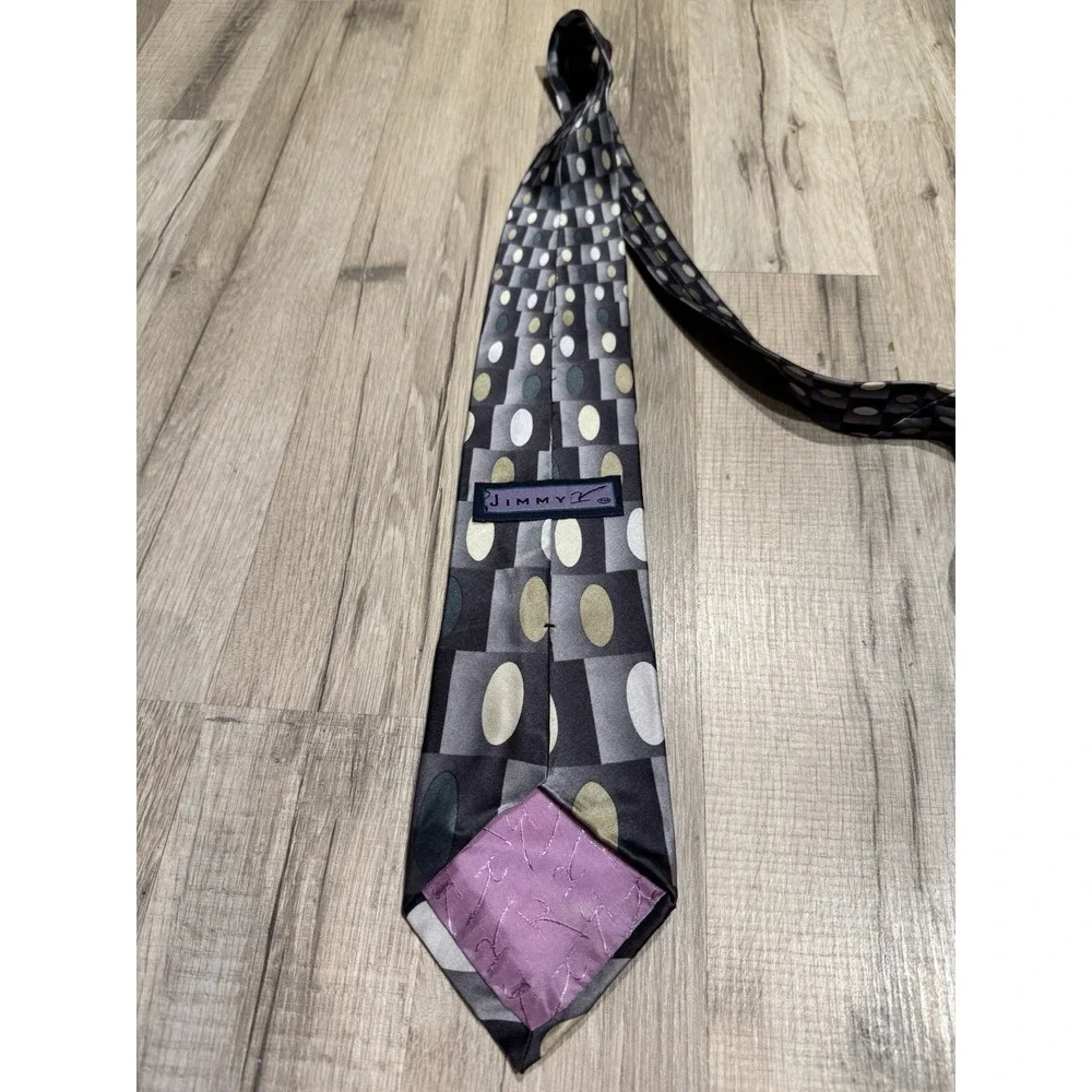 Jimmy V 100% Silk Gray/Black Geometric Abstract Woven Logo Men's Tie